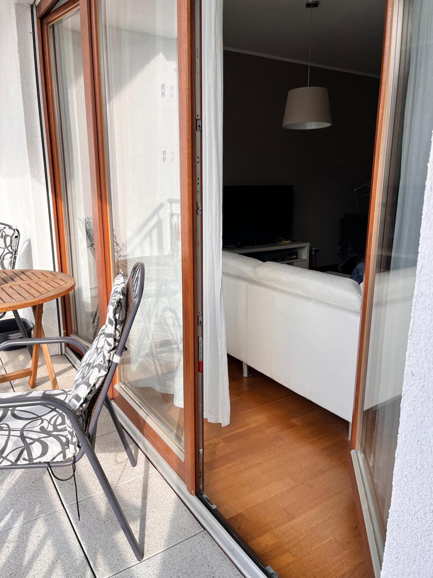 Mercury Two-Bedroom Apartment & Parking Świnoujście Buitenkant foto