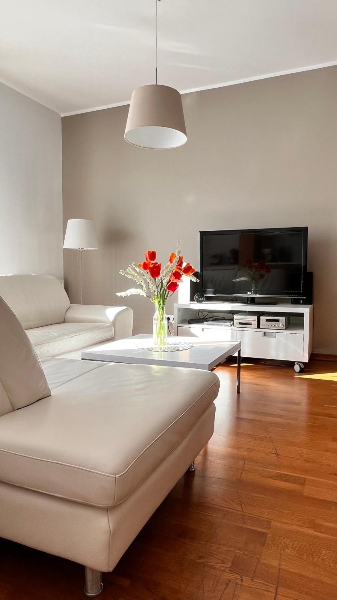 Mercury Two-Bedroom Apartment & Parking Świnoujście Buitenkant foto